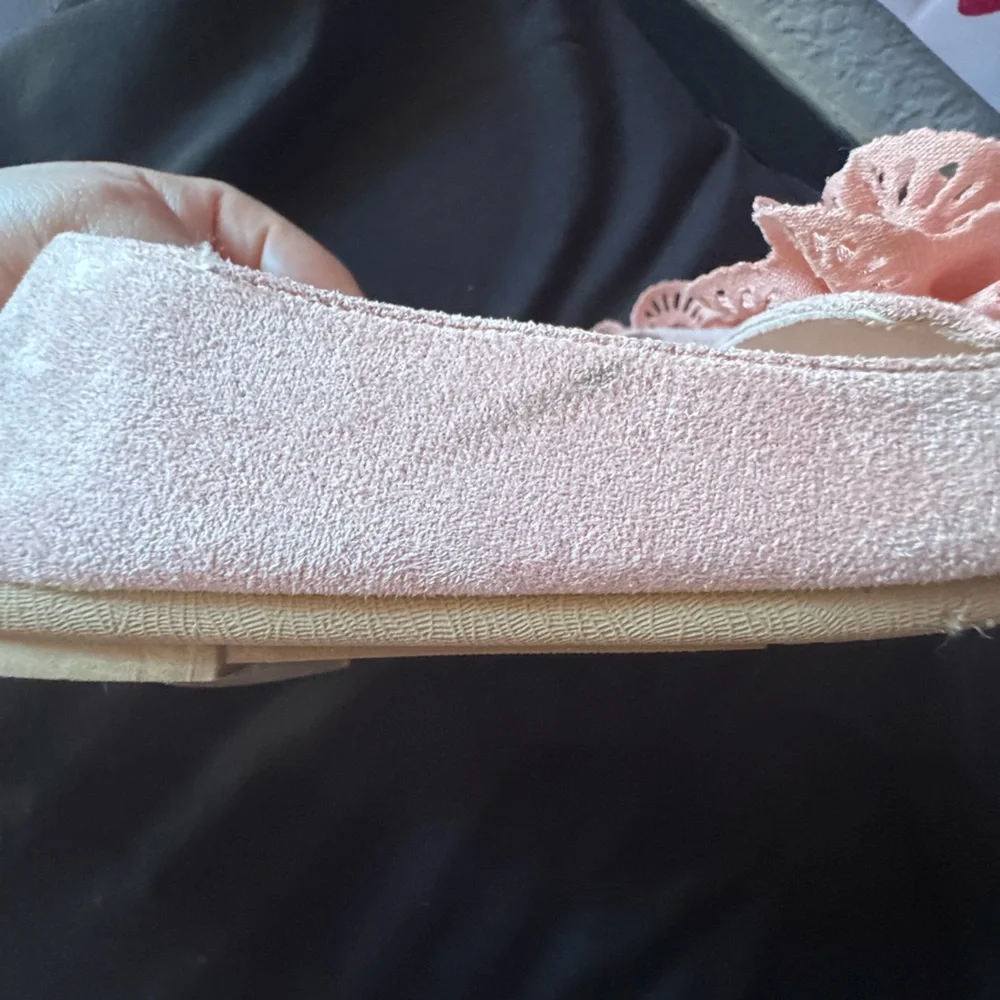 Link Pink girl Dress Shoes with Floral Design